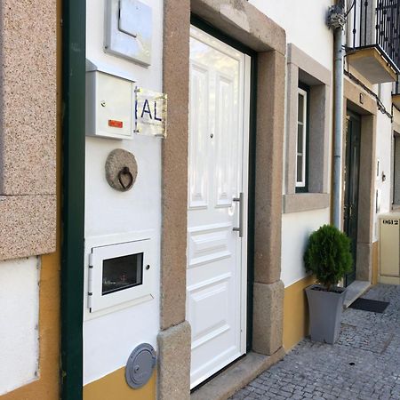 A Casinha Gomes Apartment Nisa Exterior photo