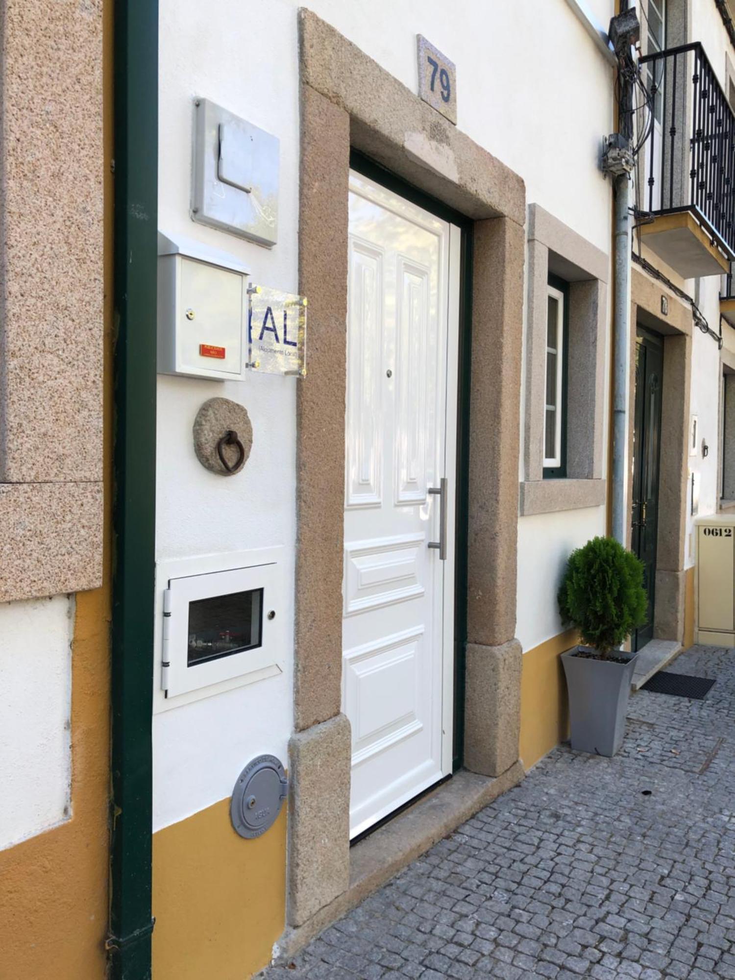 A Casinha Gomes Apartment Nisa Exterior photo